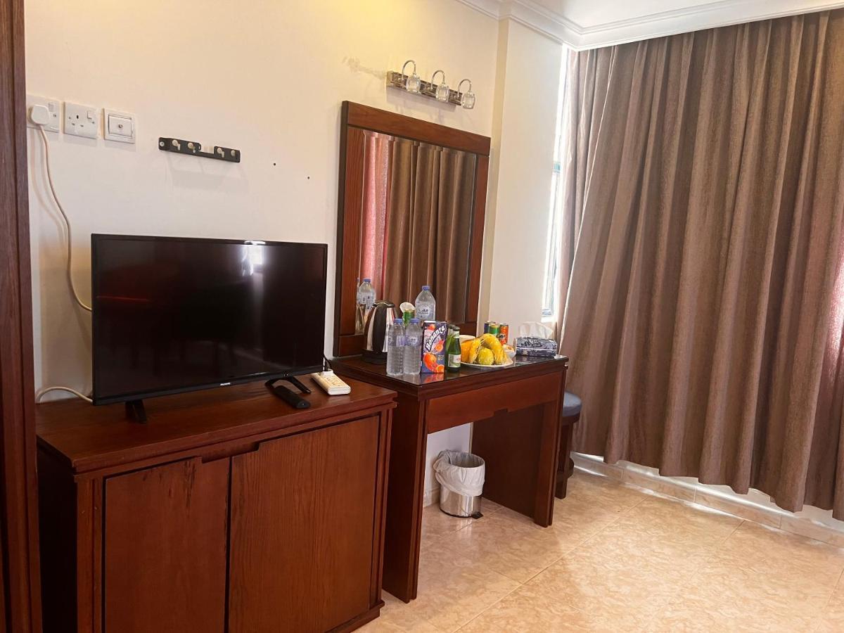 Oscar Hotel Petra Wadi Musa Bagian luar foto