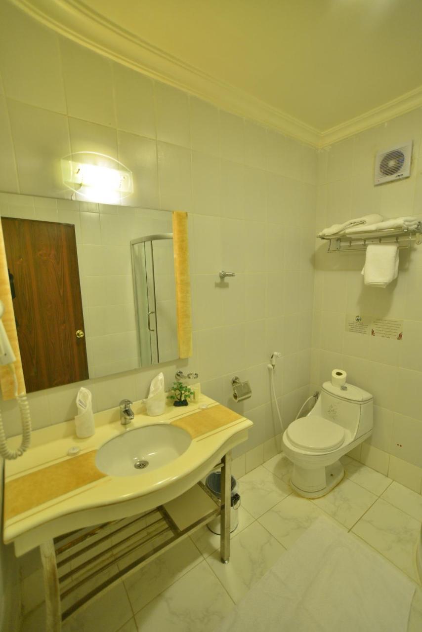 Oscar Hotel Petra Wadi Musa Bagian luar foto