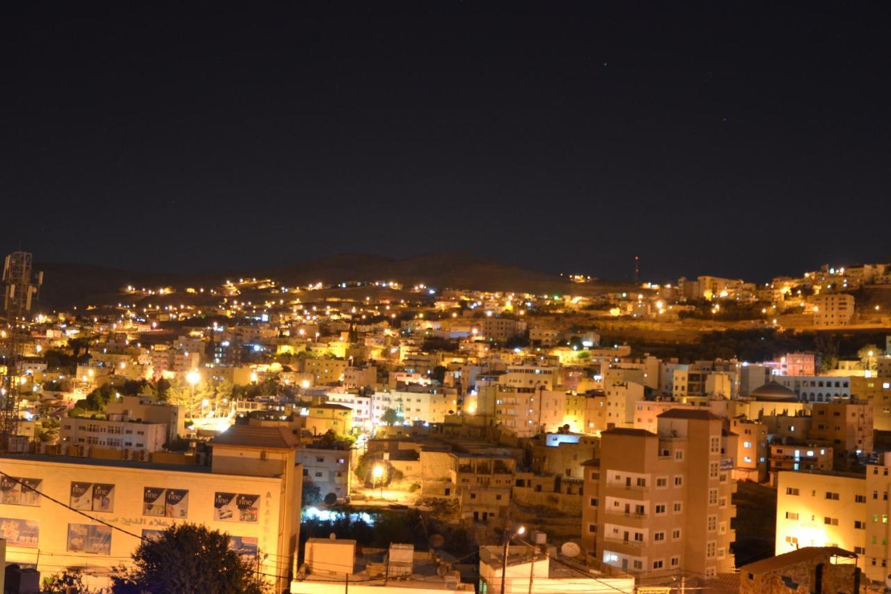 Oscar Hotel Petra Wadi Musa Bagian luar foto