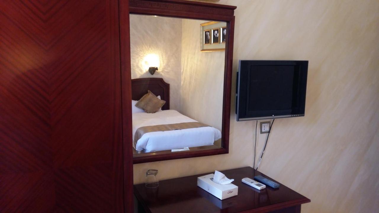 Oscar Hotel Petra Wadi Musa Bagian luar foto