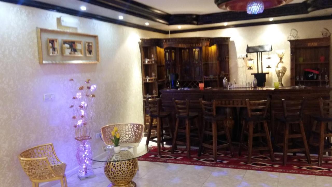 Oscar Hotel Petra Wadi Musa Bagian luar foto