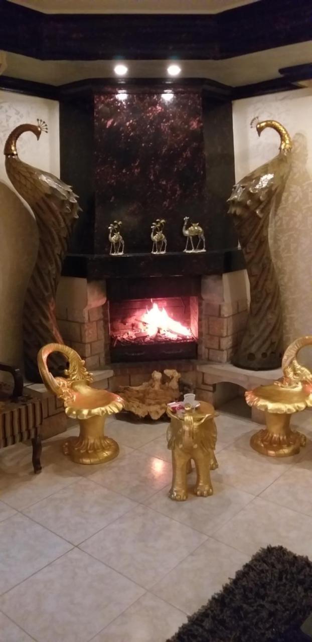 Oscar Hotel Petra Wadi Musa Bagian luar foto