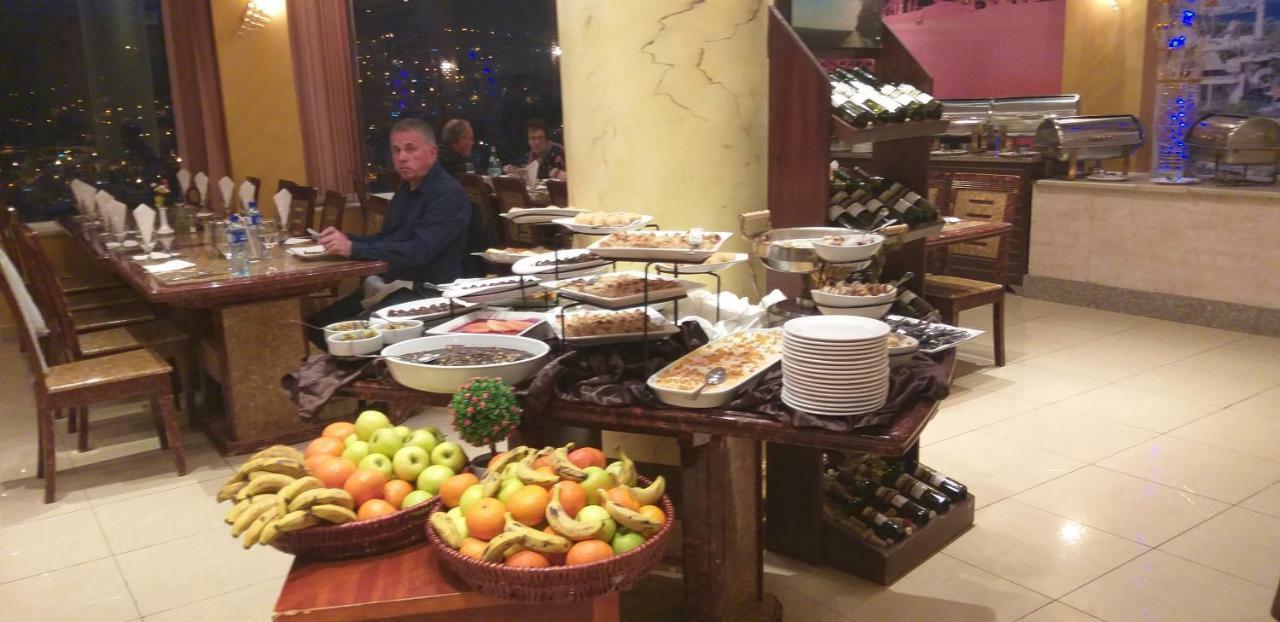 Oscar Hotel Petra Wadi Musa Bagian luar foto